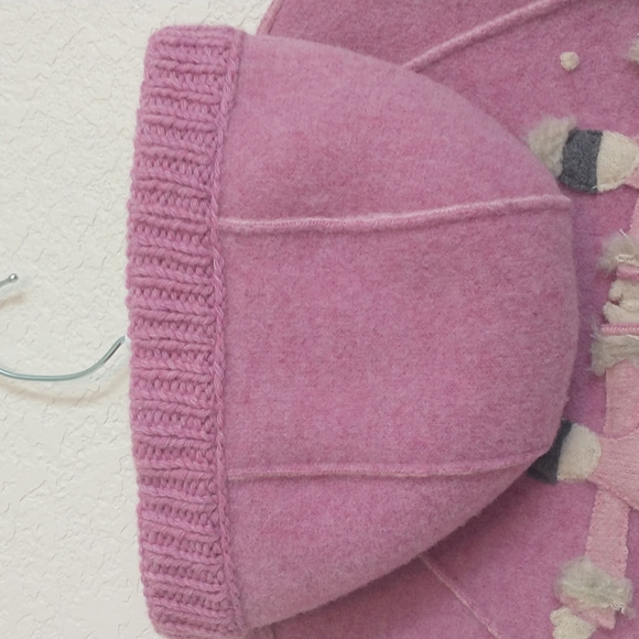 🚫 SOLD 2T - 3T Isabella G. Made in Austria Wool Hooded Pink Buttoned Cape - Picture 8 of 14